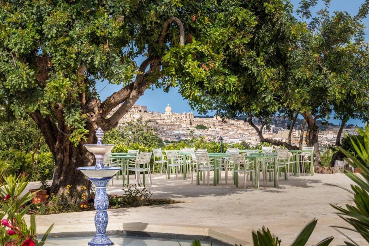 Baglio Genovesi Bed and Breakfast Noto Buitenkant foto