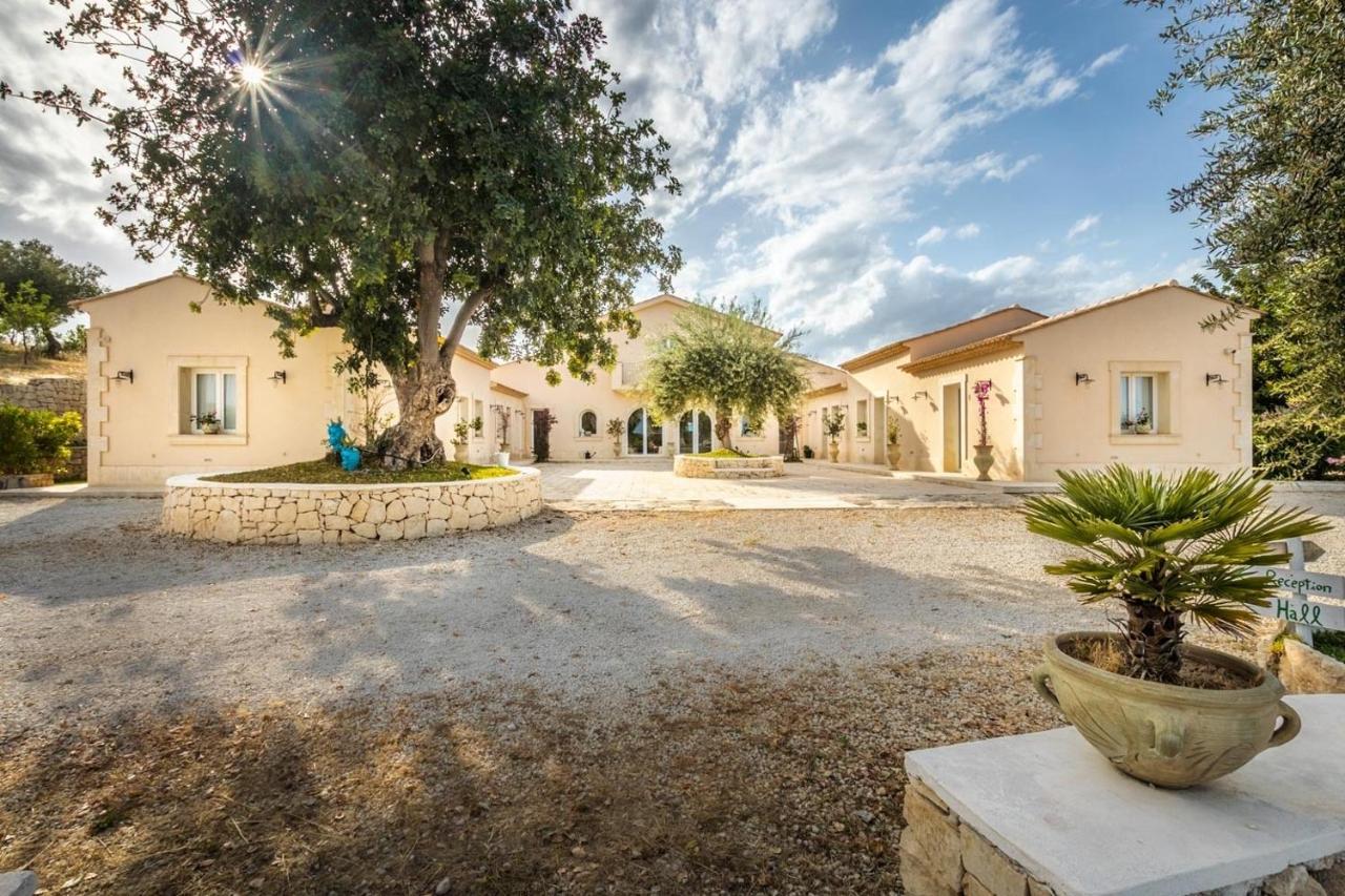 Baglio Genovesi Bed and Breakfast Noto Buitenkant foto