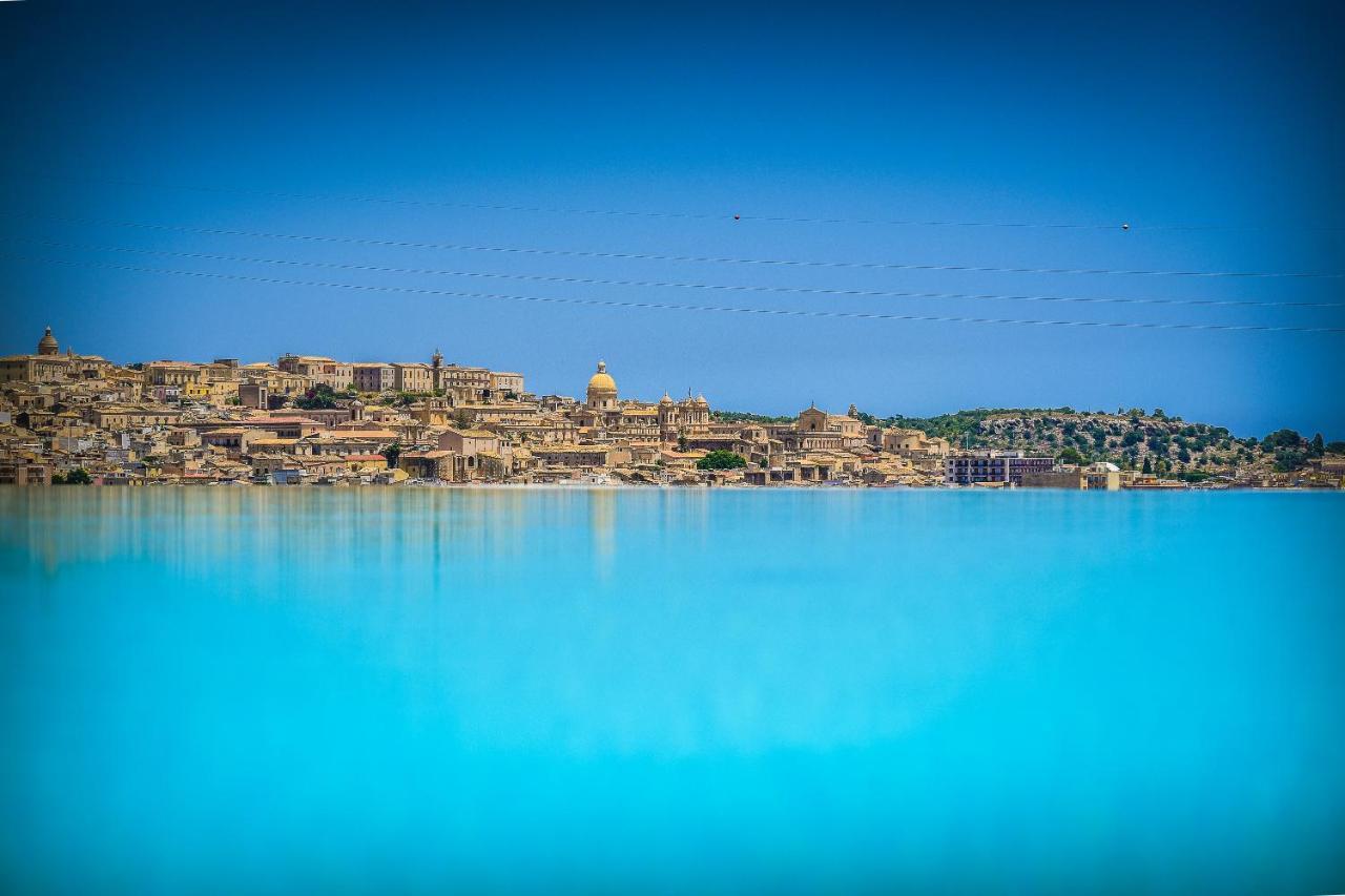 Baglio Genovesi Bed and Breakfast Noto Buitenkant foto